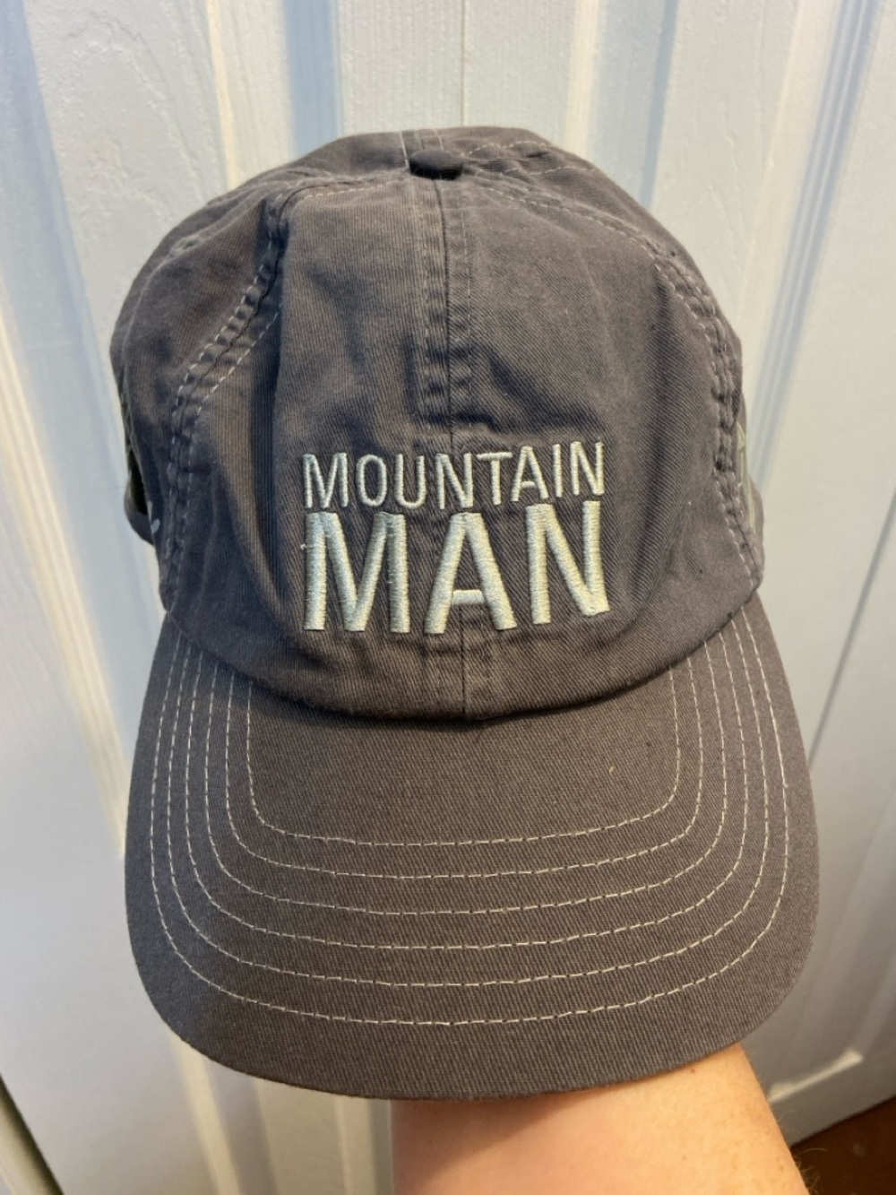 Disney MOUNTAIN MAN Hat Space Big Thunder Everest Splash Mountain NWT